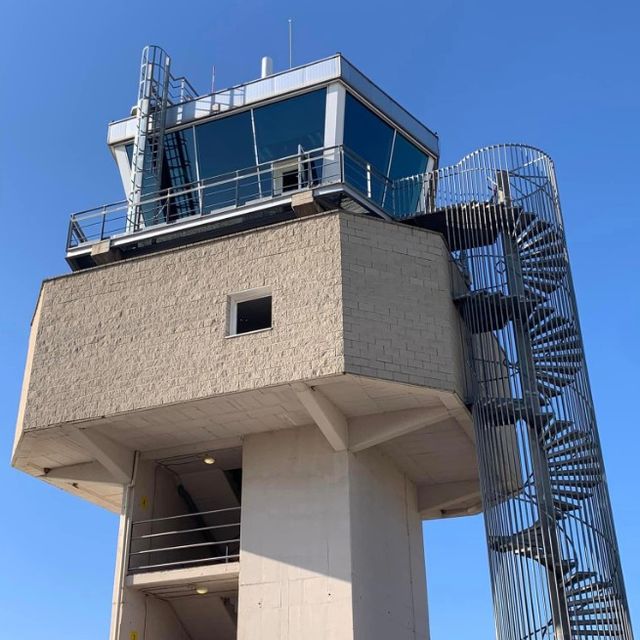 Instalaciones Tecnicas Aubach torre de control